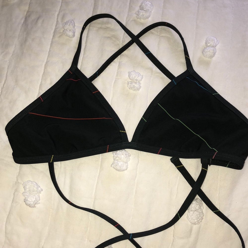 Jolyn triangle top, new without tags never worn